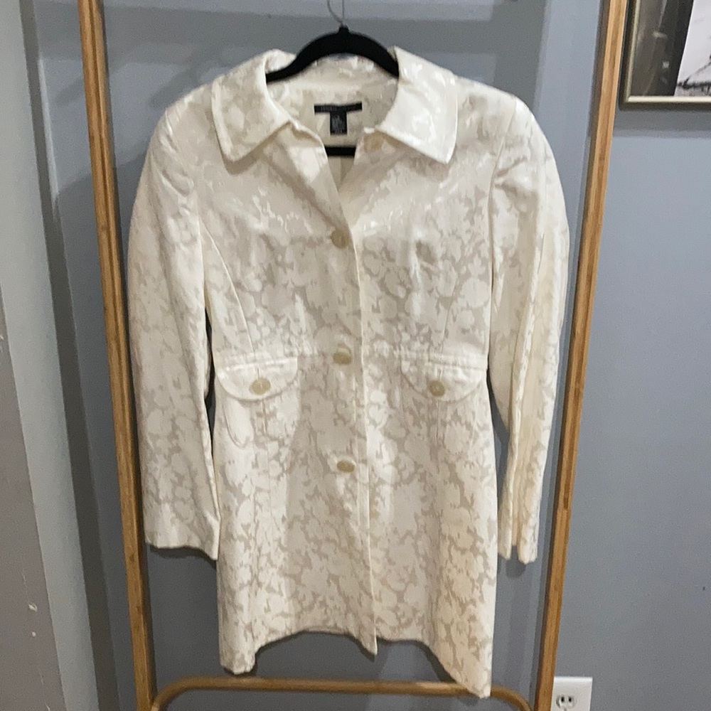 Kenneth cole brocade ivory jacket size m